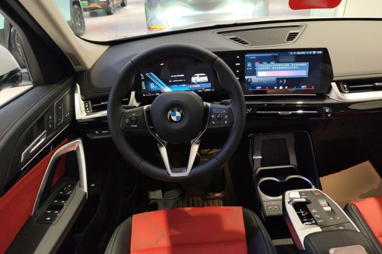 Used BMW X1 2025 Model sDrive25Li X Design Package Steering Wheel