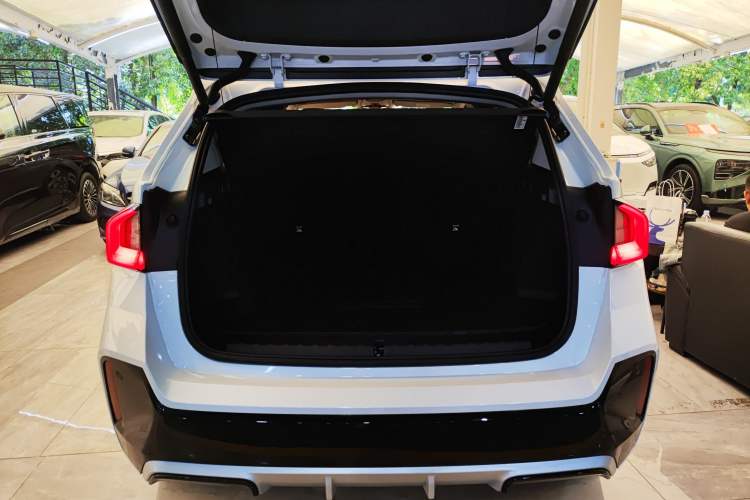Used BMW X1 2025 Model sDrive25Li M Sport Package Trunk