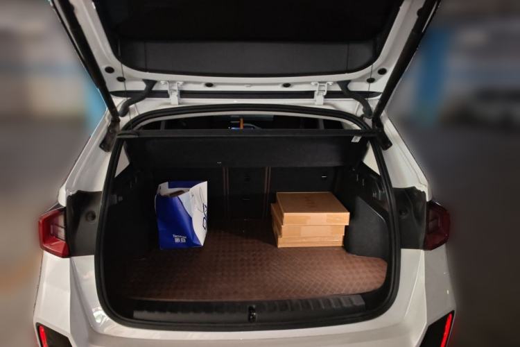Used BMW X1 2025 Model sDrive25Li M Sport Package Trunk
