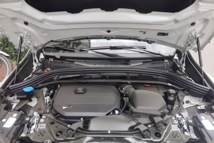 Used BMW X1 2026 Model sDrive25Li X Design Package Engine Bay