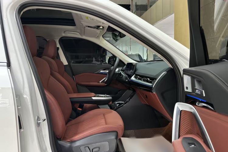 Used BMW X1 2026 Model sDrive25Li X Design Package Interior 5