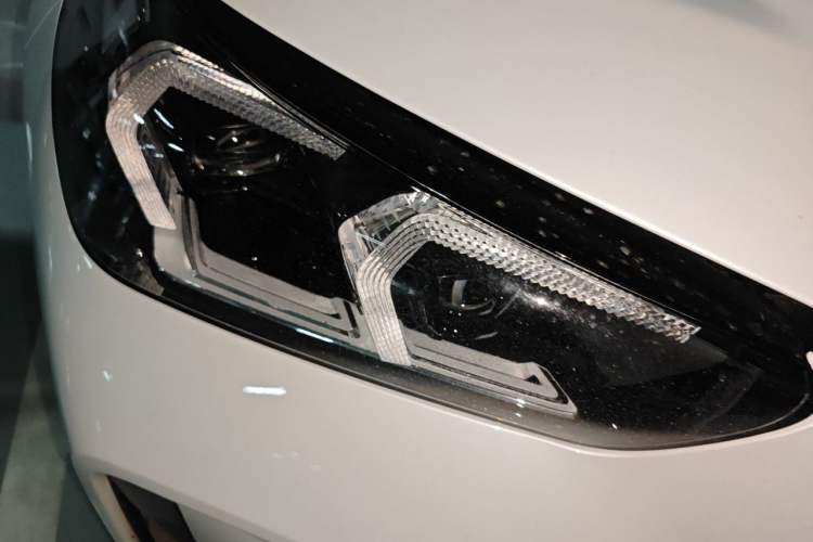 Used BMW X1 2026 Model sDrive25Li M Sport Package Right Front Headlight