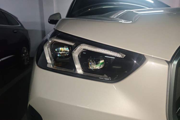 Used BMW X1 2026 Model sDrive25Li X Design Package Right Front Headlight