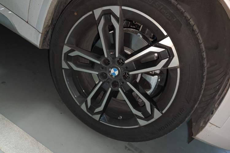 Used BMW X1 2026 Model sDrive25Li M Sport Package Right Front Wheel Hub