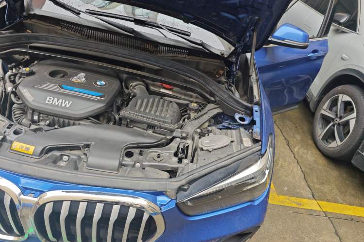Used BMW X1 New Energy 2020 xDrive30Le Premium Edition Engine Bay Left