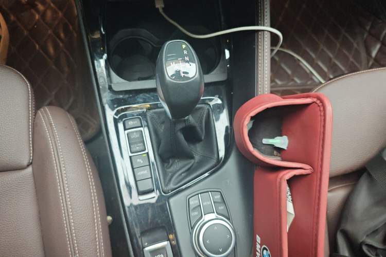 Used BMW X1 New Energy 2020 xDrive30Le Premium Edition Gear Lever