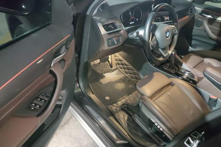 Used BMW X1 New Energy 2019 xDrive25Le Mileage Upgrade Version Driver Seat