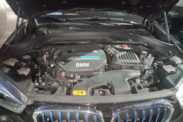 Used BMW X1 New Energy 2019 xDrive25Le Mileage Upgrade Version Engine Bay