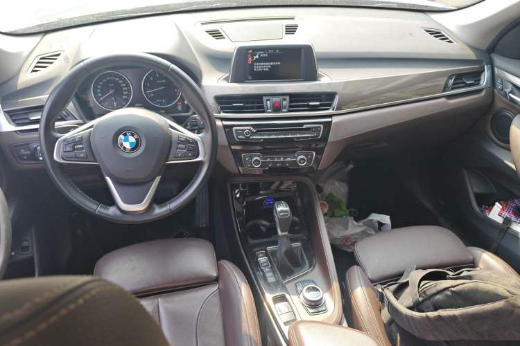 Used BMW X1 New Energy 2017 xDrive25Le Center Console