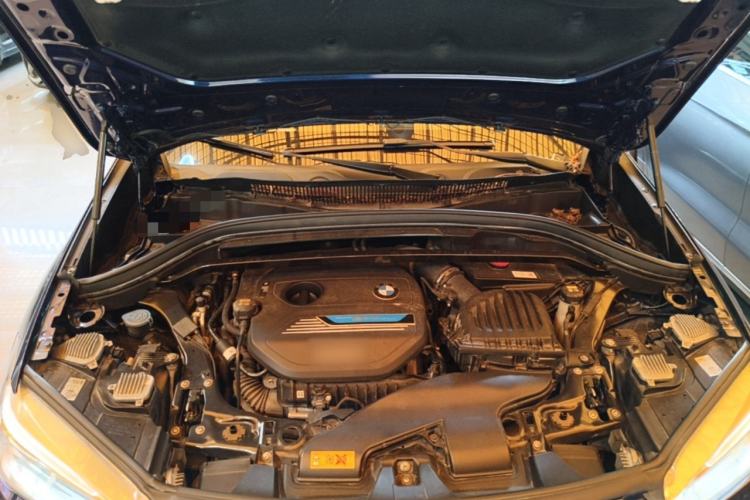 Used BMW X1 New Energy 2017 xDrive25Le Engine Bay