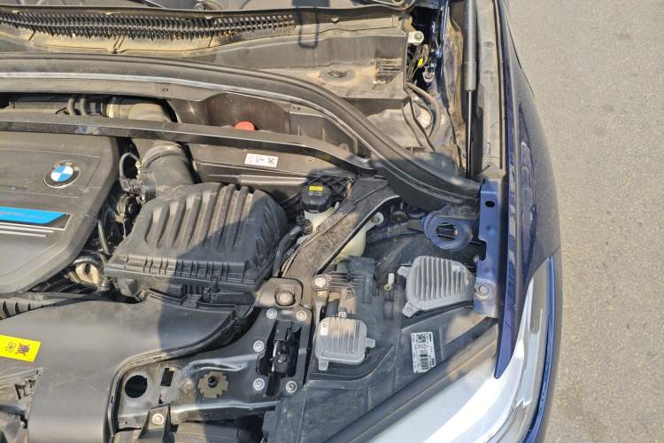 Used BMW X1 New Energy 2017 xDrive25Le Engine Bay Left