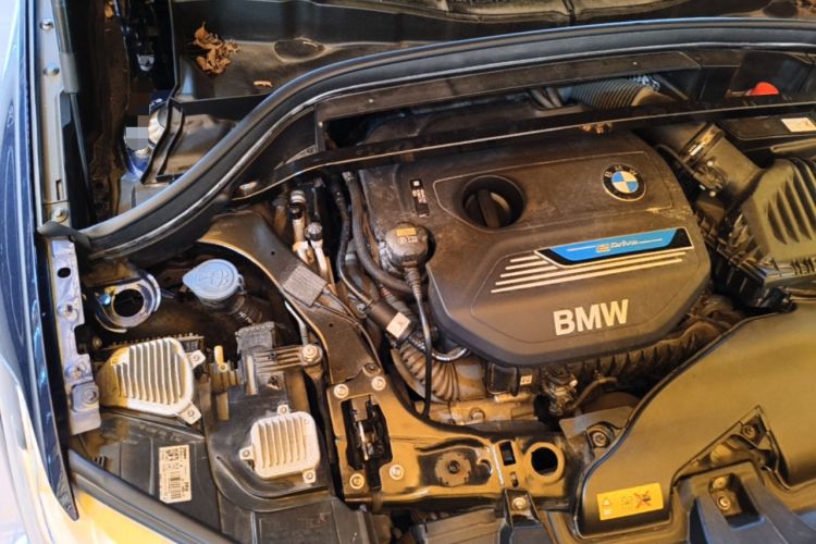 Used BMW X1 New Energy 2017 xDrive25Le Engine Bay Right