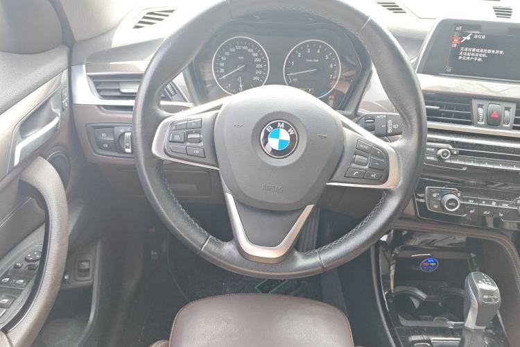 Used BMW X1 New Energy 2017 xDrive25Le Steering Wheel