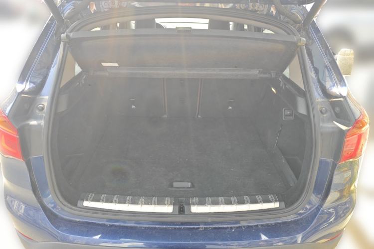 Used BMW X1 New Energy 2017 xDrive25Le Trunk