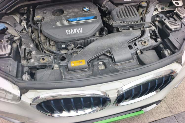 Used BMW X1 New Energy 2017 xDrive25Le Engine Bay