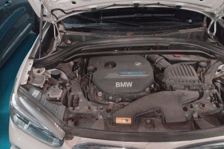 Used BMW X1 New Energy 2017 xDrive25Le Engine Bay Right