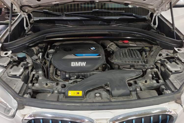 Used BMW X1 New Energy 2017 xDrive25Le Engine Bay