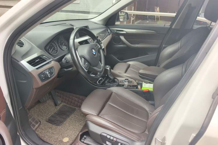 Used BMW X1 New Energy 2017 xDrive25Le Left Front Seat