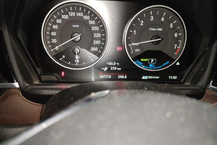 Used BMW X1 New Energy 2017 xDrive25Le Odometer Close Up