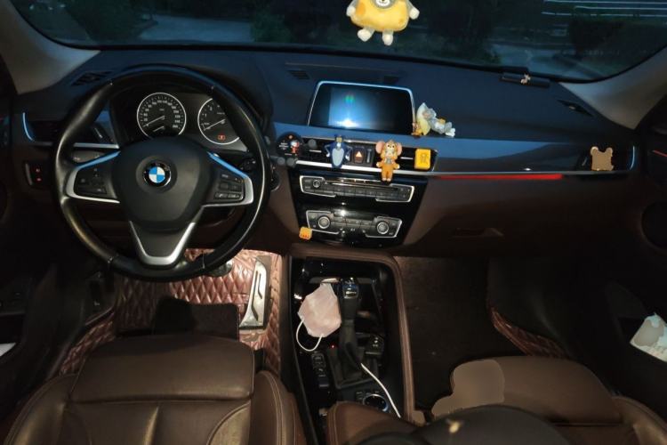 Used BMW X1 New Energy 2018 xDrive25Le Luxury Model Center Console