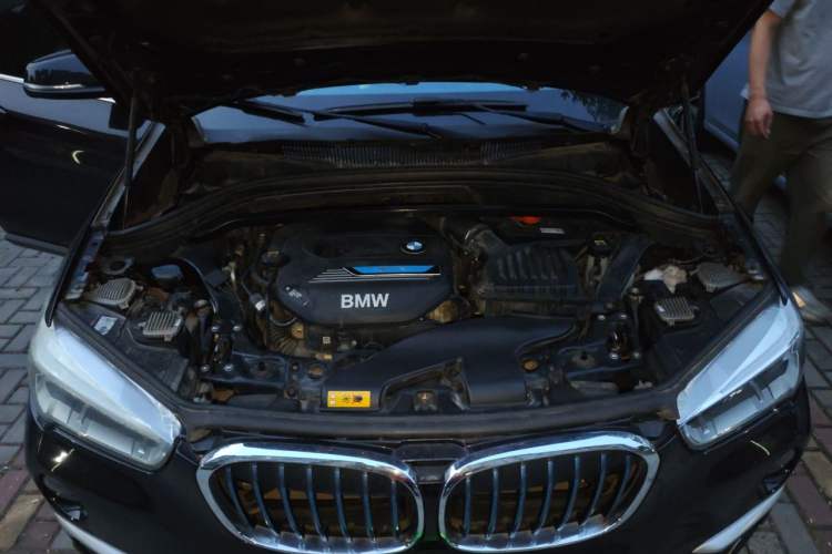 Used BMW X1 New Energy 2018 xDrive25Le Luxury Model Engine Bay