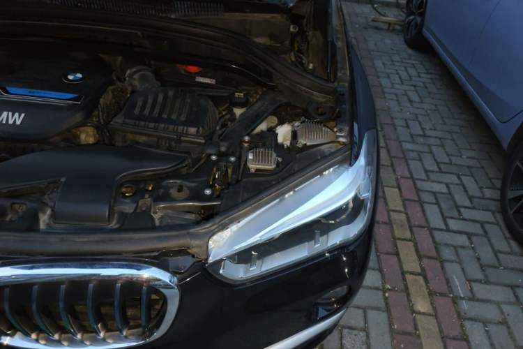 Used BMW X1 New Energy 2018 xDrive25Le Luxury Model Engine Bay Left