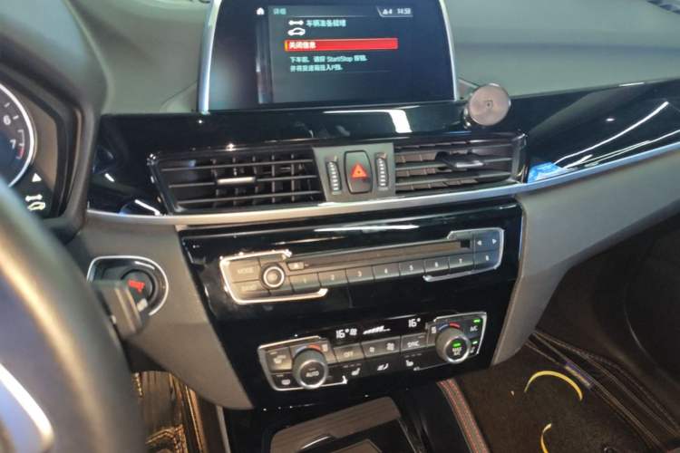 Used BMW X1 New Energy 2018 xDrive25Le Luxury Model Audio And AC Panel