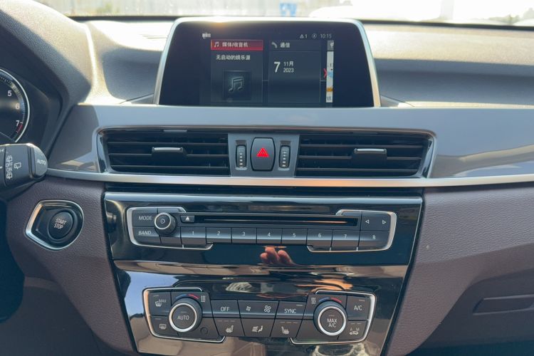 Used BMW X1 New Energy 2018 xDrive25Le Luxury Model Audio And AC Panel