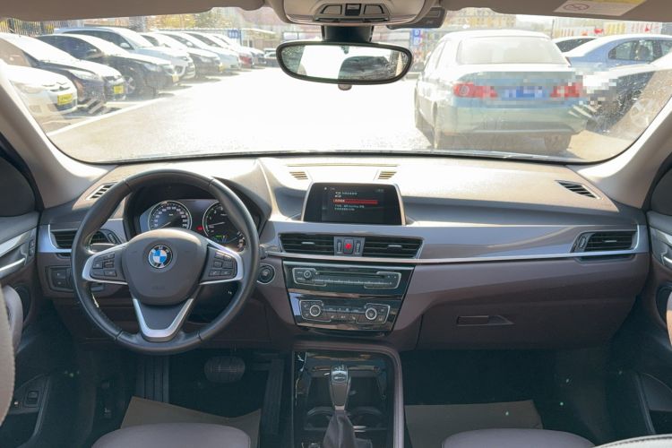 Used BMW X1 New Energy 2018 xDrive25Le Luxury Model Center Console