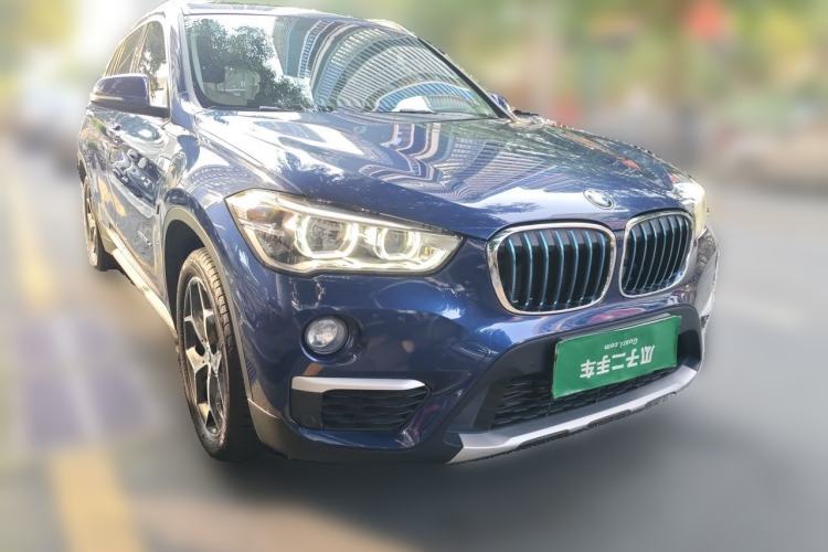Used BMW X1 New Energy 2018 xDrive25Le Luxury Model Front Right 45 Deg