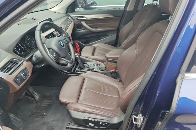Used BMW X1 New Energy 2018 xDrive25Le Luxury Model Left Front Seat