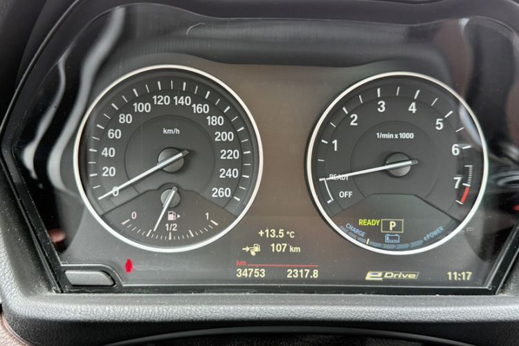 Used BMW X1 New Energy 2018 xDrive25Le Luxury Model Odometer Close Up