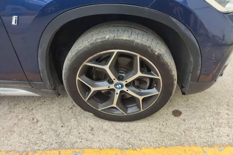 Used BMW X1 New Energy 2018 xDrive25Le Luxury Model Right Front Wheel Hub