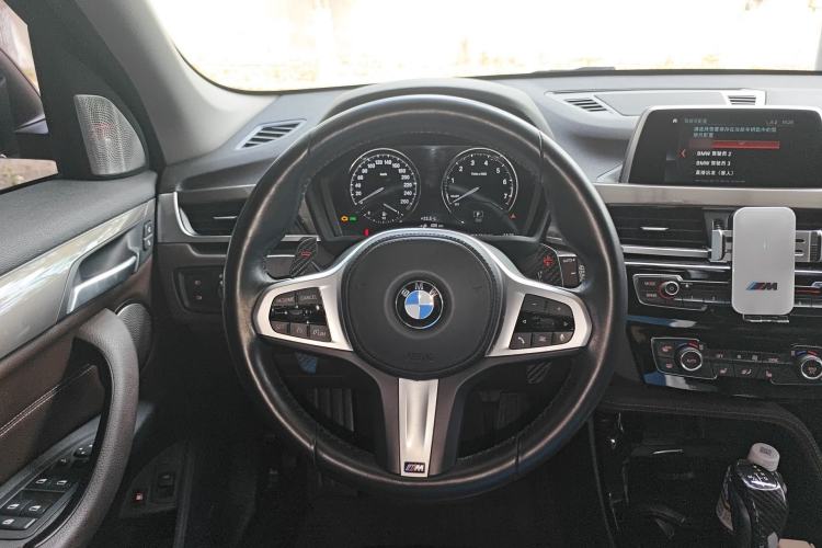 Used BMW X1 New Energy 2018 xDrive25Le Luxury Model Steering Wheel