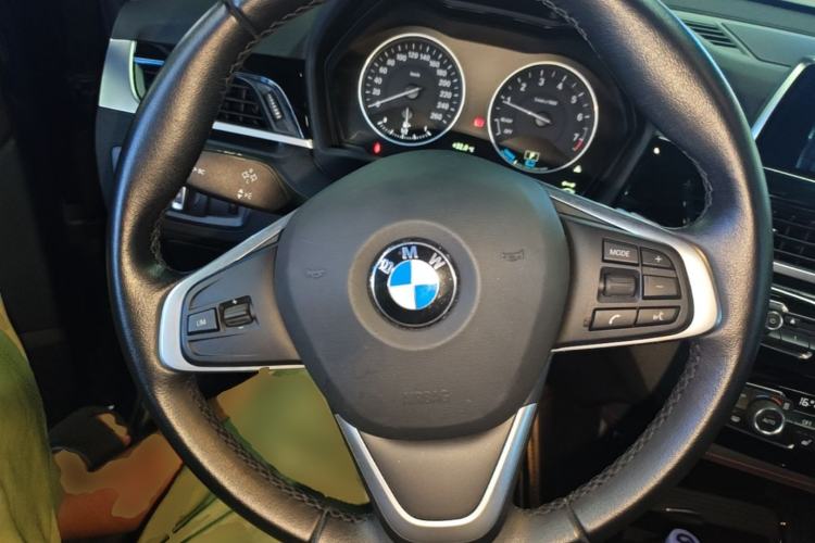 Used BMW X1 New Energy 2018 xDrive25Le Luxury Model Steering Wheel