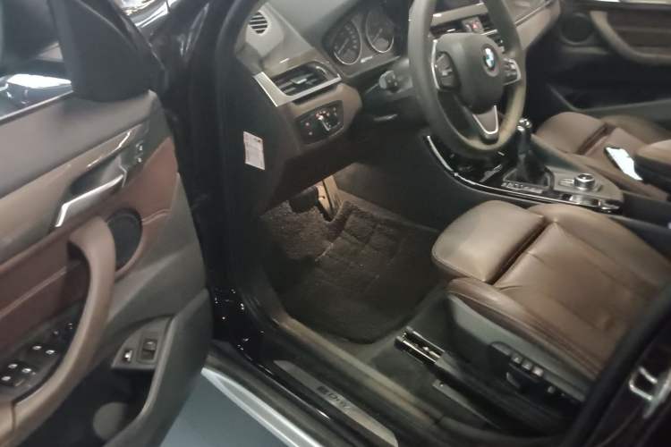 Used BMW X1 New Energy 2018 xDrive25Le Luxury Model Driver Seat