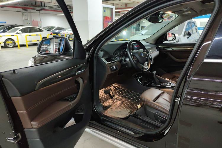 Used BMW X1 New Energy 2018 xDrive25Le Luxury Model Driver Seat