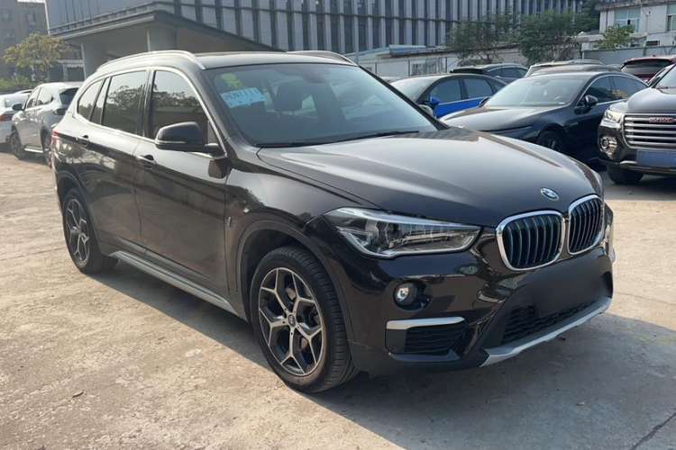 Used BMW X1 New Energy 2018 xDrive25Le Luxury Model Exterior 4