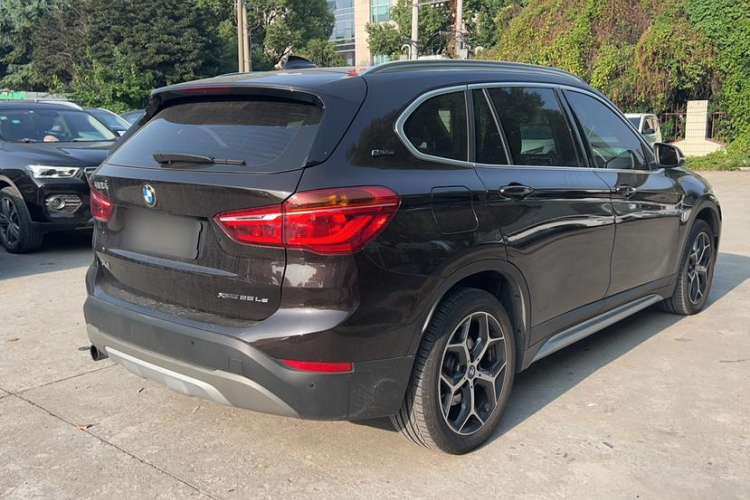 Used BMW X1 New Energy 2018 xDrive25Le Luxury Model Exterior 5