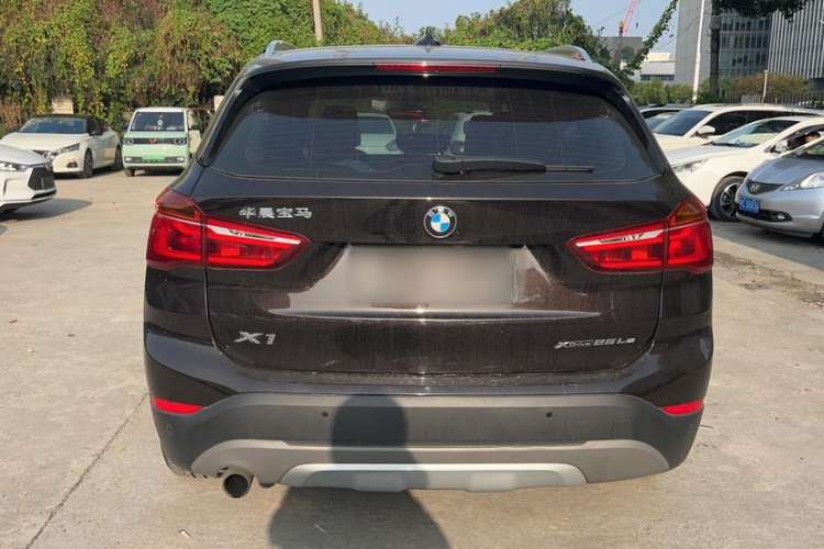 Used BMW X1 New Energy 2018 xDrive25Le Luxury Model Exterior 6