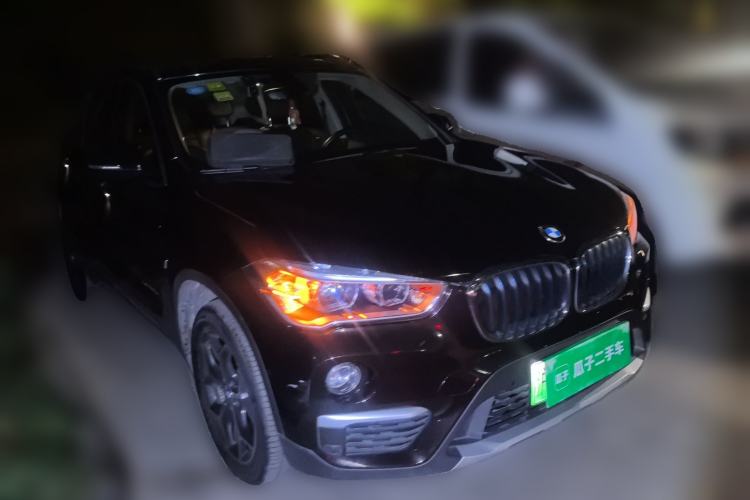 Used BMW X1 New Energy 2018 xDrive25Le Luxury Model Front Right 45 Deg