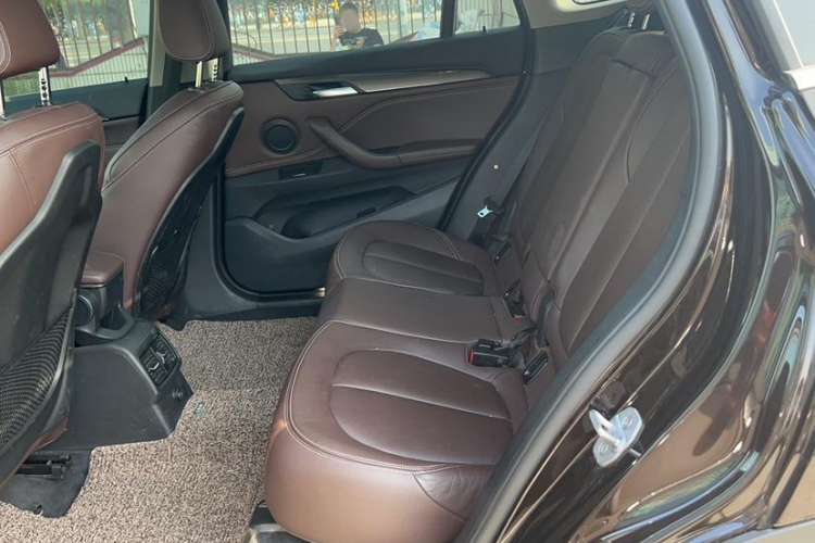 Used BMW X1 New Energy 2018 xDrive25Le Luxury Model Interior 4