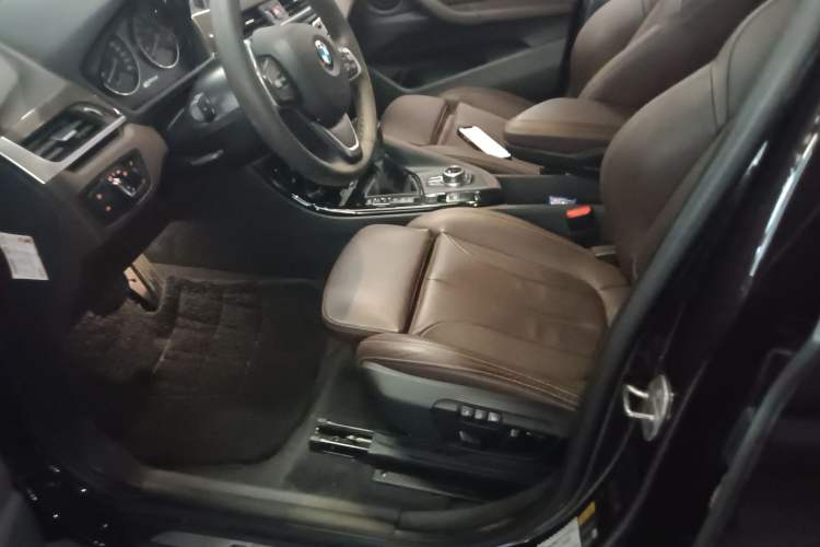 Used BMW X1 New Energy 2018 xDrive25Le Luxury Model Left Front Seat