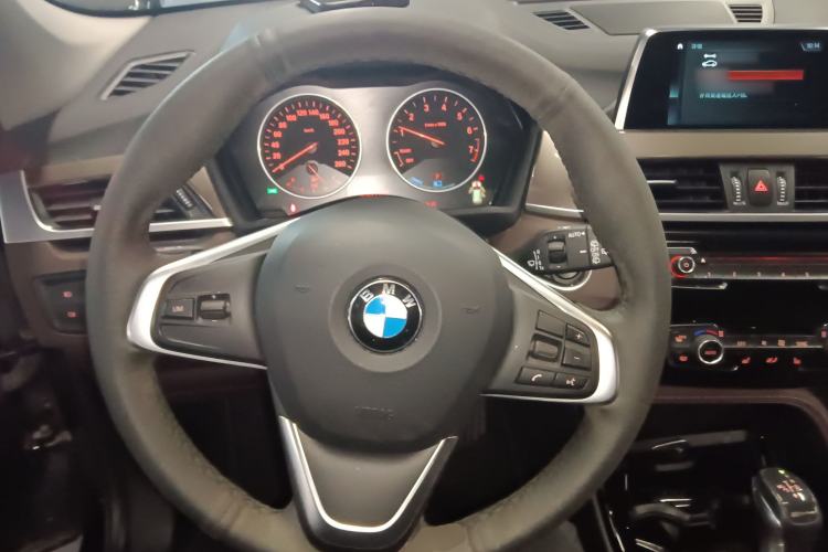 Used BMW X1 New Energy 2018 xDrive25Le Luxury Model Steering Wheel