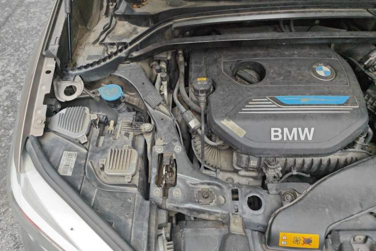 Used BMW X1 New Energy 2018 xDrive25Le Luxury Model Engine Bay Right