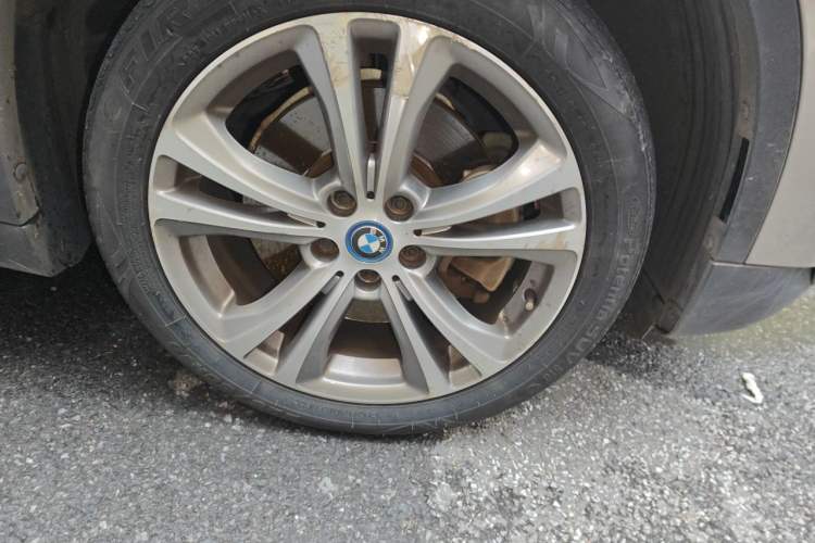 Used BMW X1 New Energy 2018 xDrive25Le Luxury Model Right Front Wheel Hub
