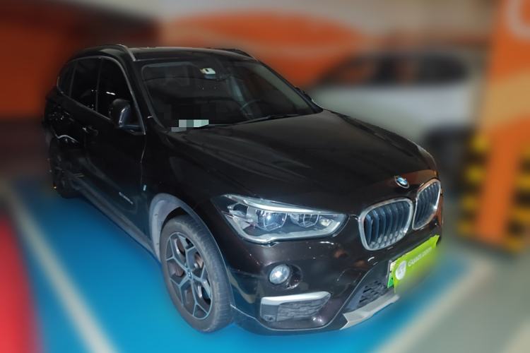 Used BMW X1 New Energy 2018 xDrive25Le Luxury Model Front Right 45 Deg