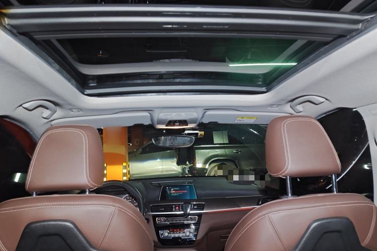Used BMW X1 New Energy 2018 xDrive25Le Luxury Model Headliner