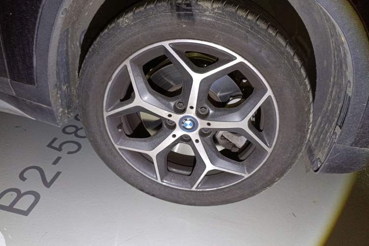 Used BMW X1 New Energy 2018 xDrive25Le Luxury Model Right Front Wheel Hub