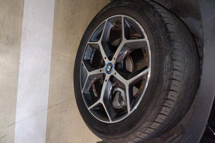 Used BMW X1 New Energy 2018 xDrive25Le Luxury Model Right Front Wheel Hub
